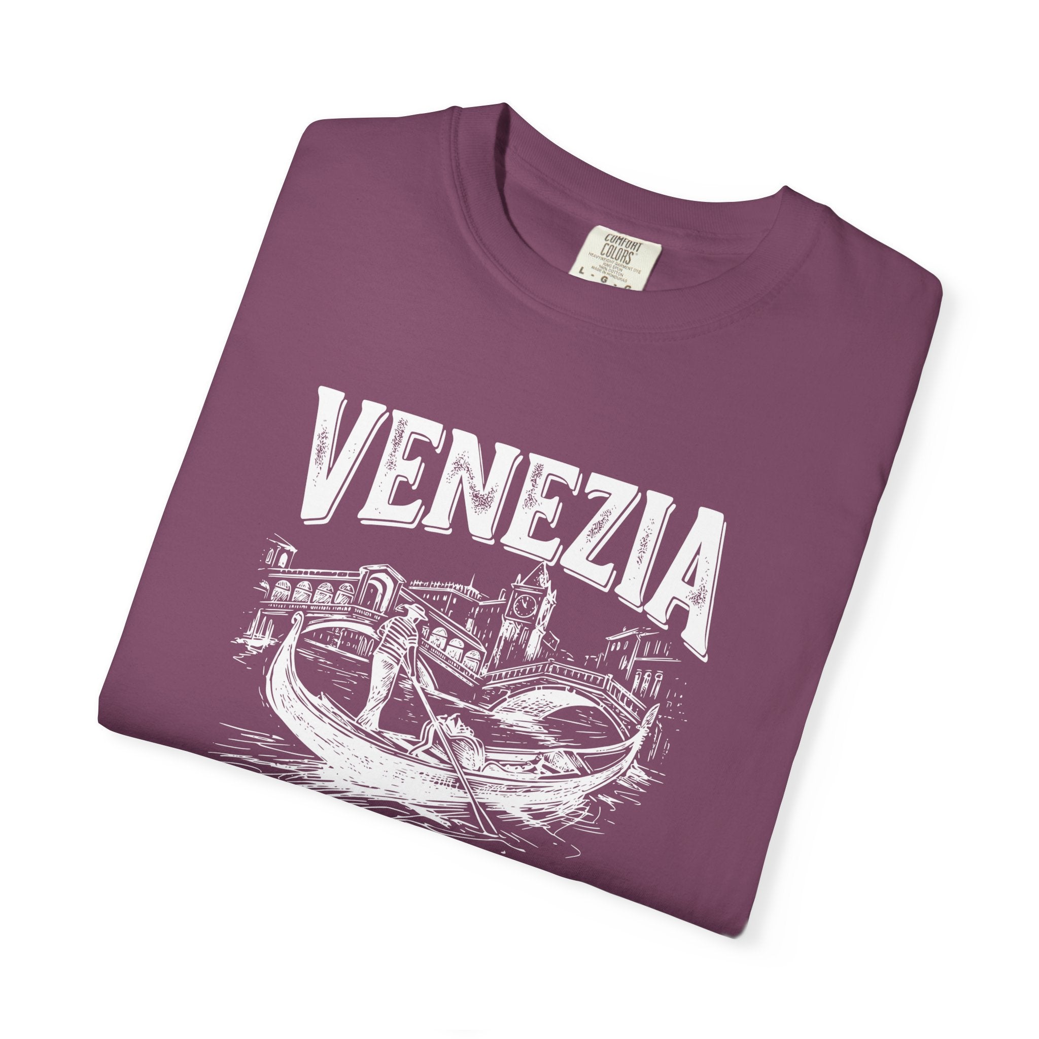 Love in Venice tee