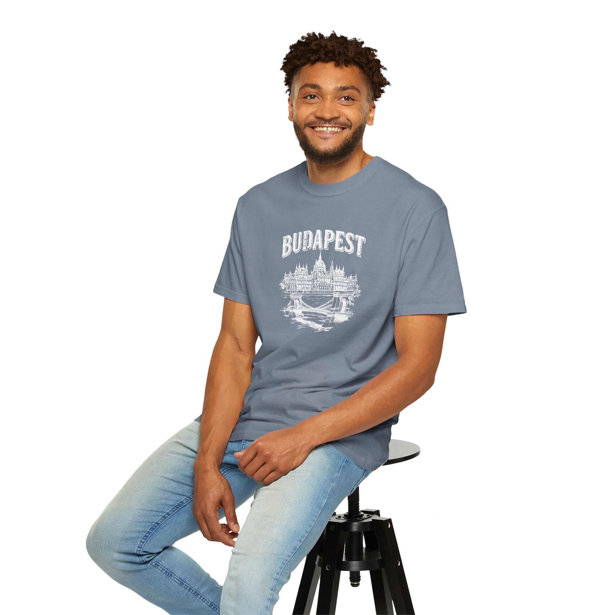 Budapest tee