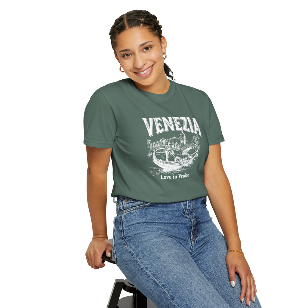 Love in Venice tee