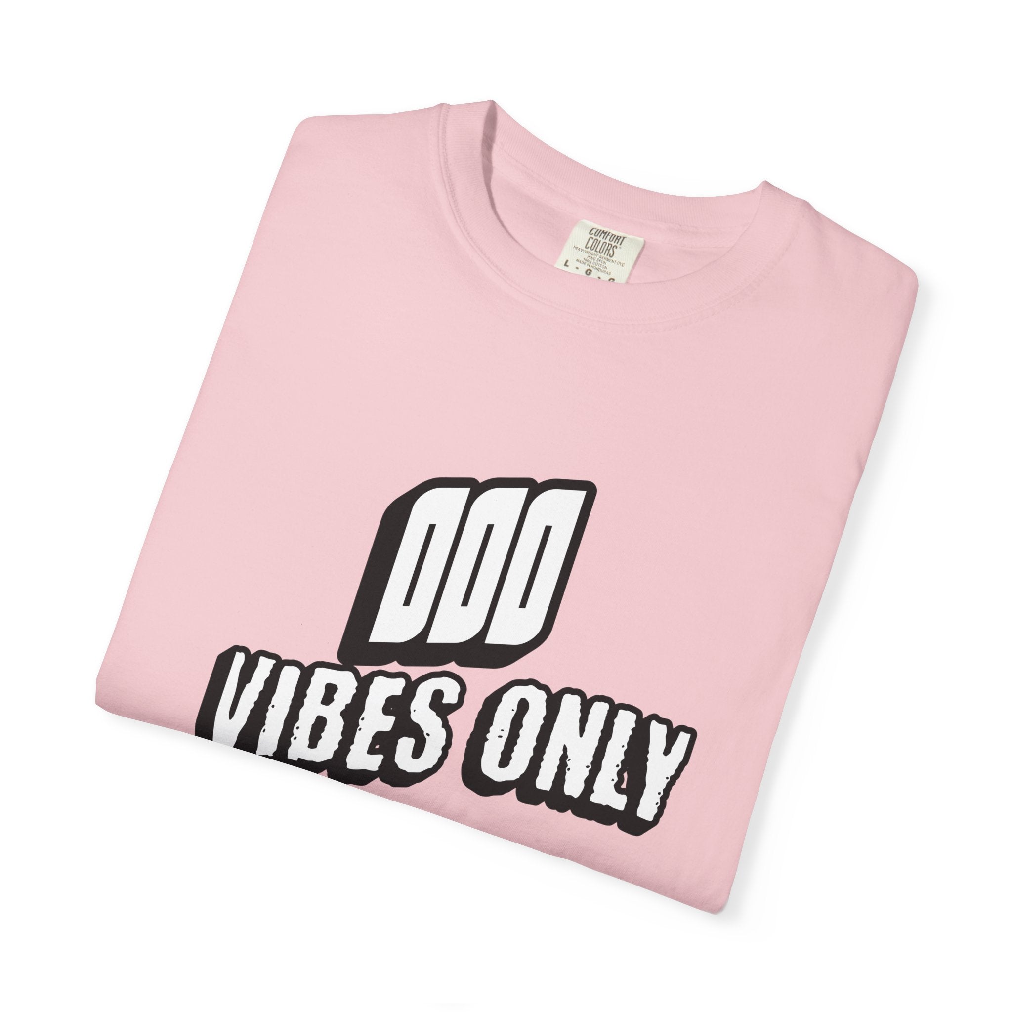 OOO Vibes Only teee