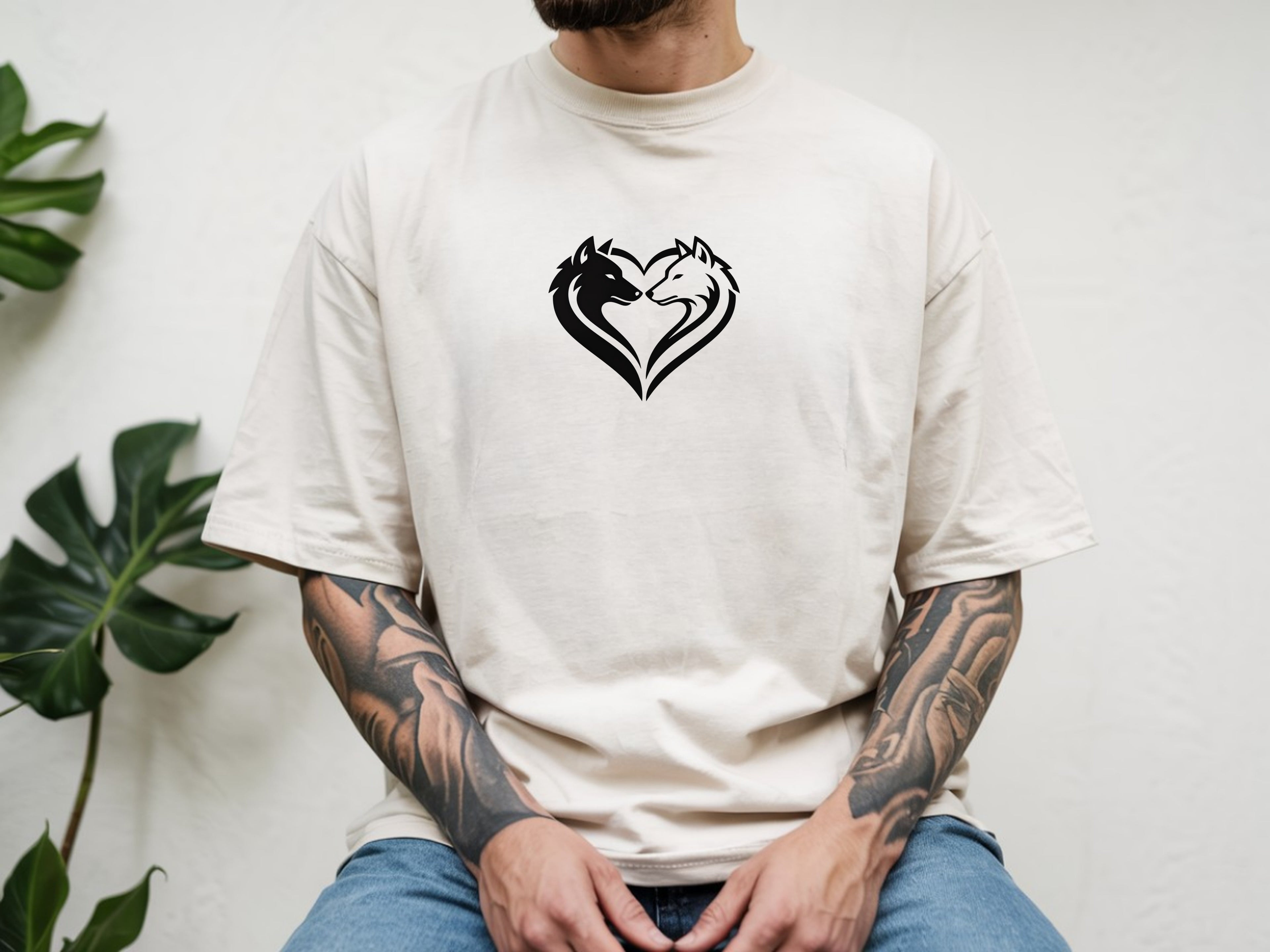 Yin Yang Wolves Animal Lover T-shirt