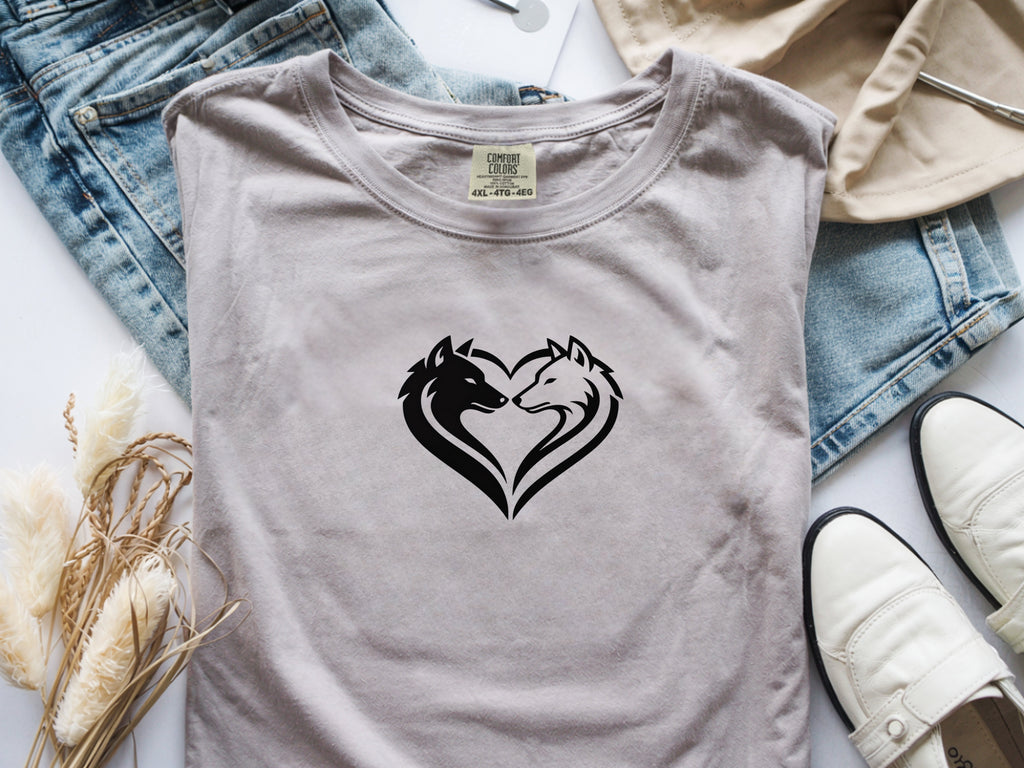 Yin Yang Wolves Animal Lover T-shirt