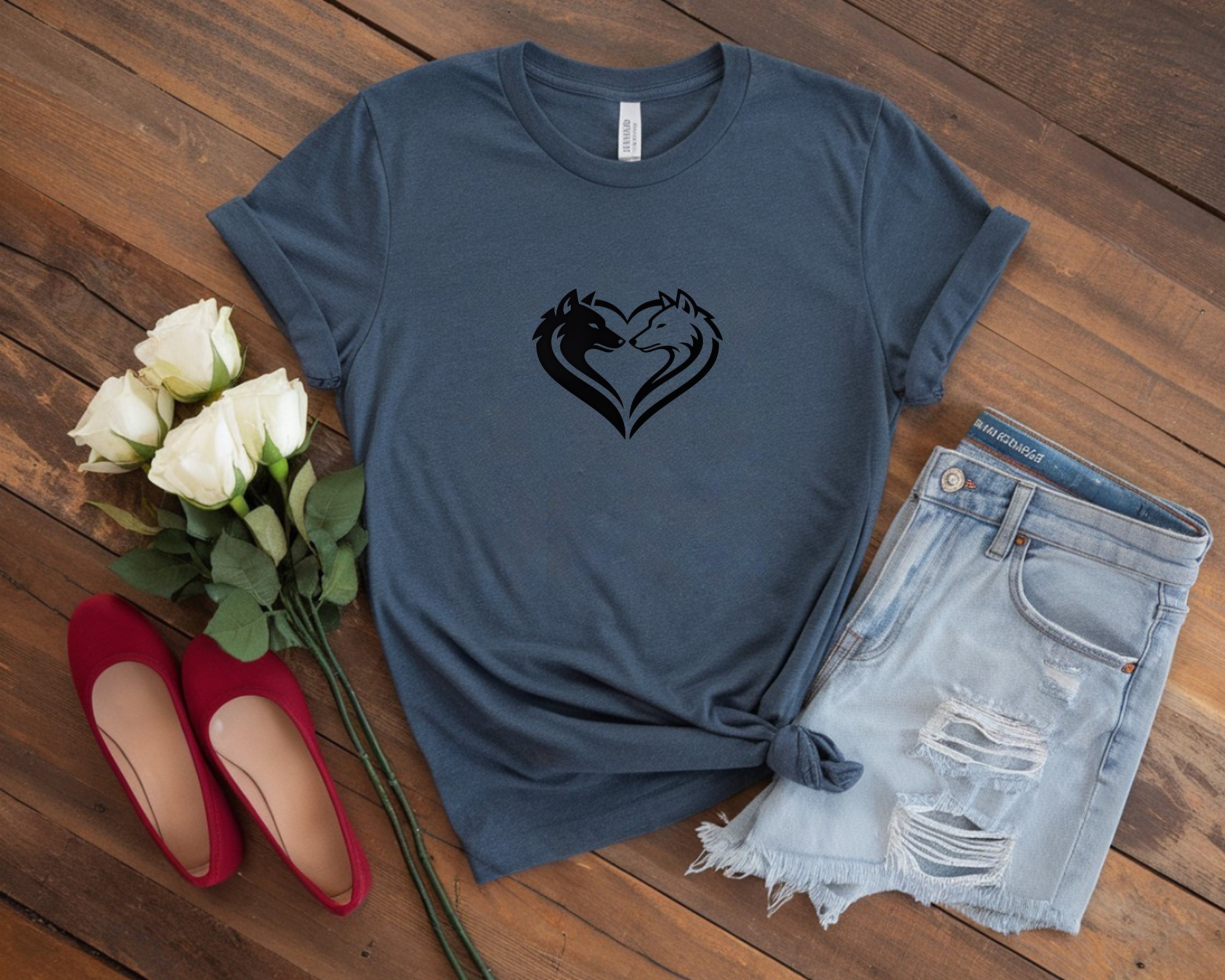 Yin Yang Wolves Animal Lover T-shirt