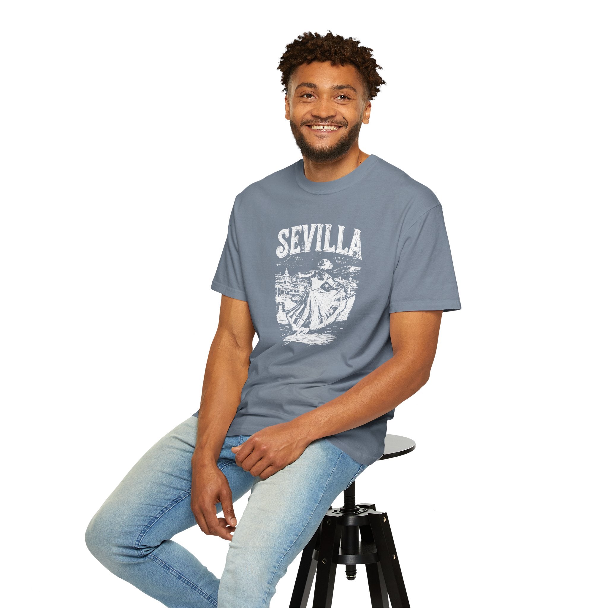 Sevillia tee