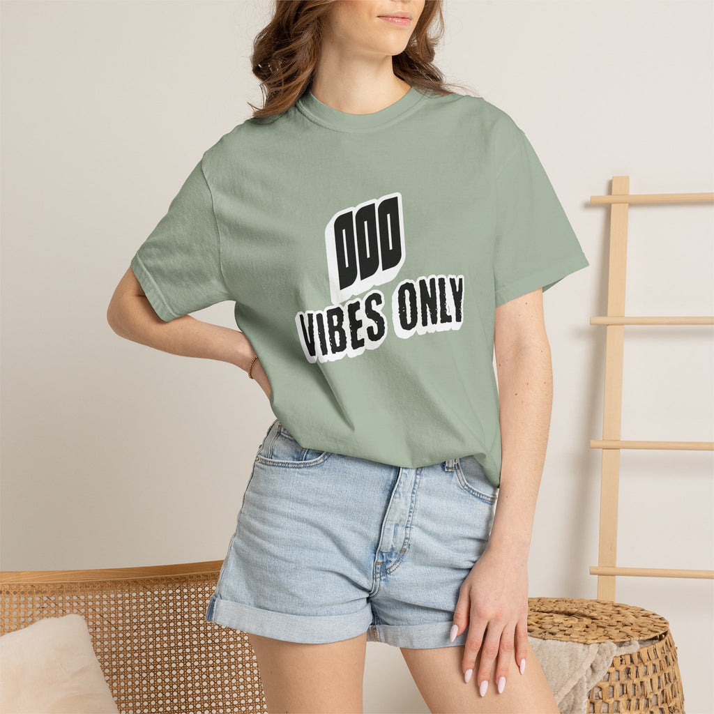 OOO Vibes Only teee