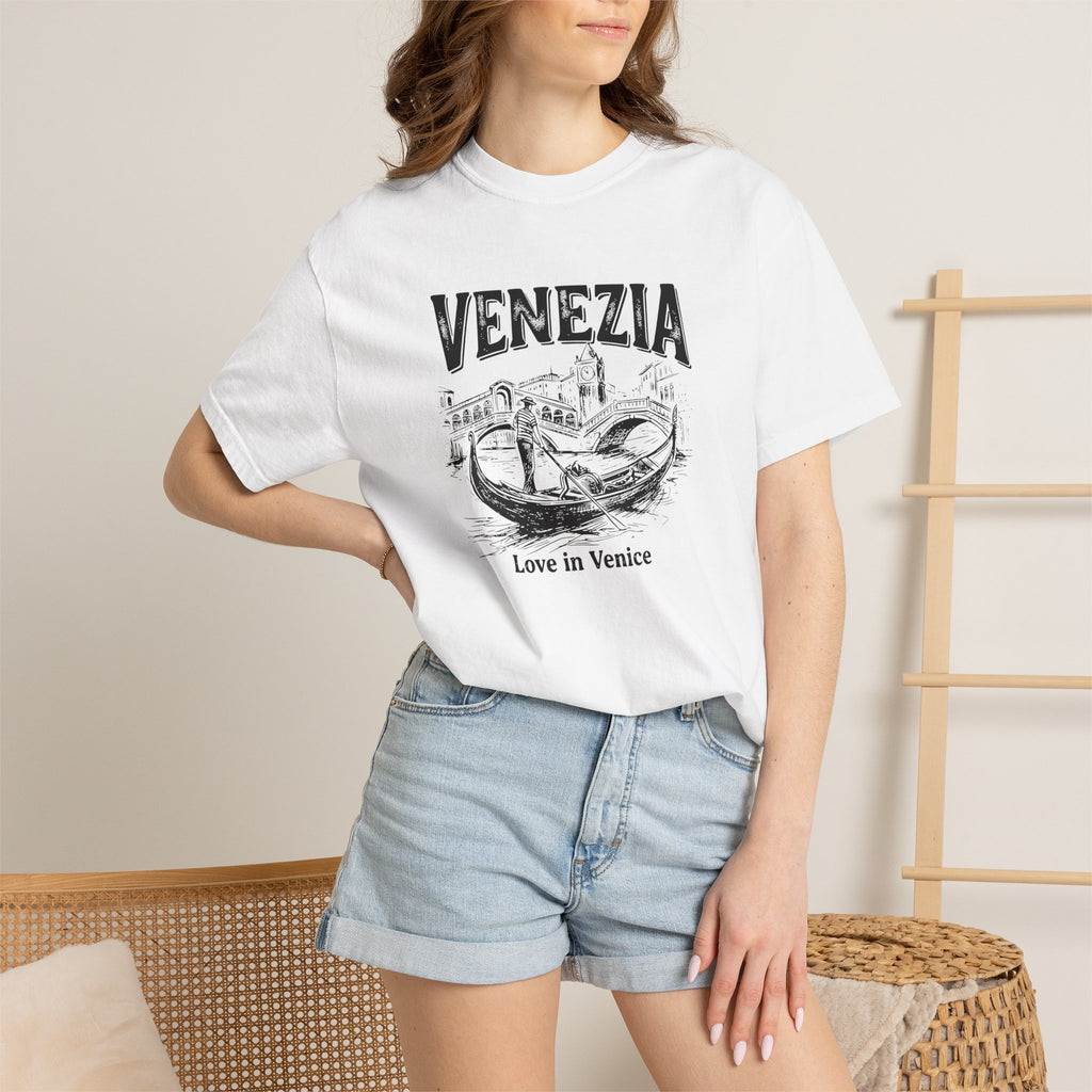 Love in Venice tee