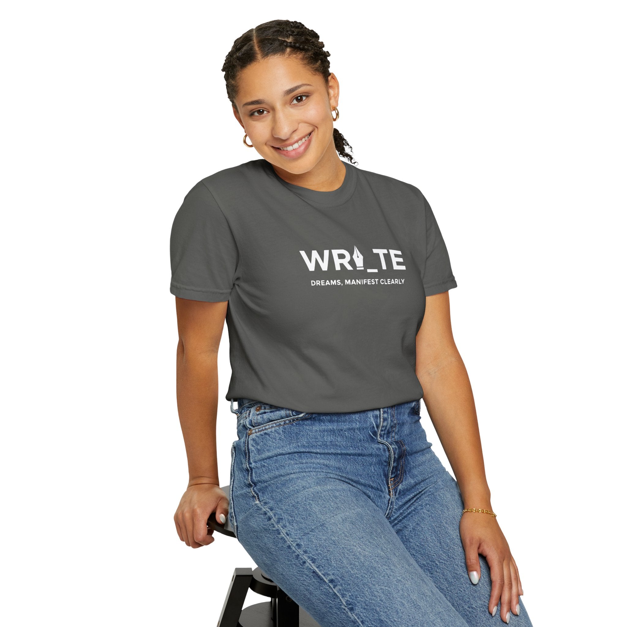 Write Dreams, Manifest Clearly tee