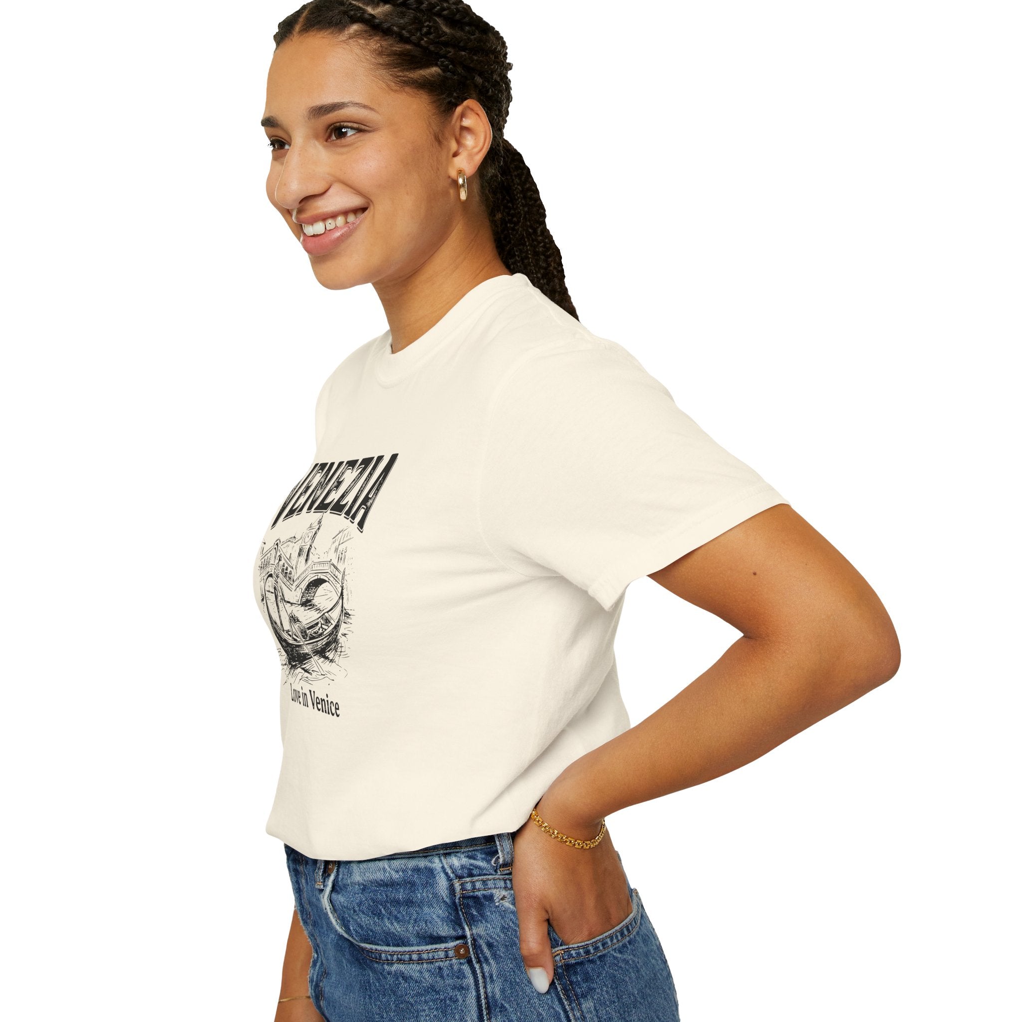 Love in Venice tee