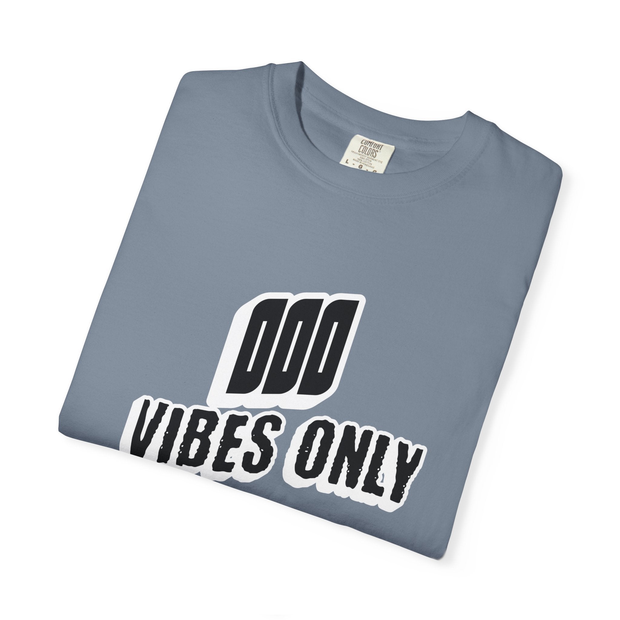 OOO Vibes Only teee