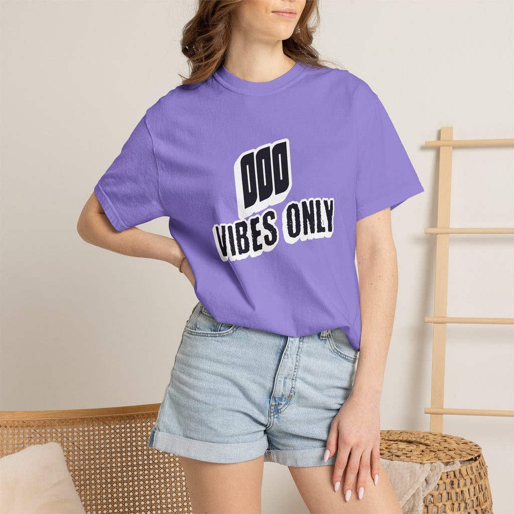 OOO Vibes Only teee
